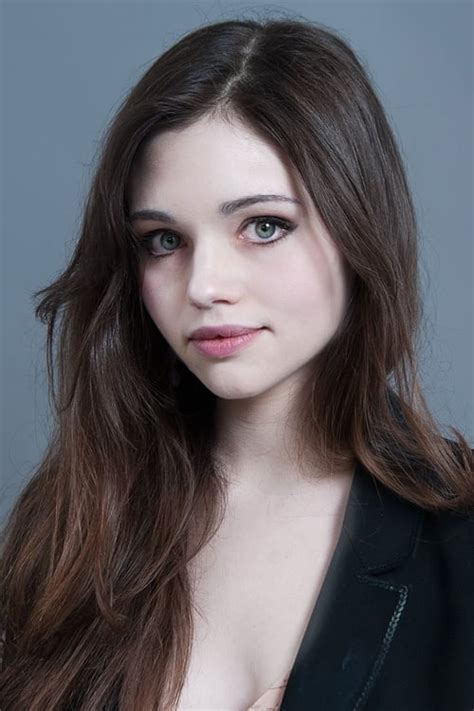 India Eisley Nude (27 Photos And Video)